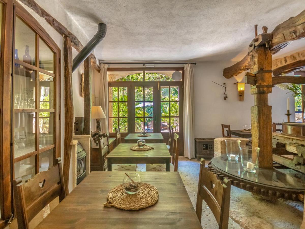 Ferienhaus Holiday Varitx Paradise By Interhome