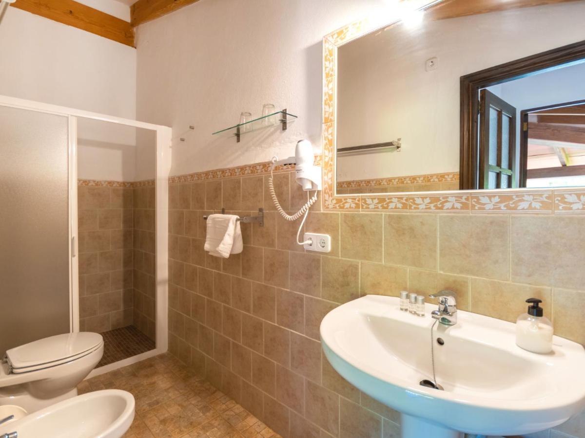 Holiday Varitx Paradise By Interhome