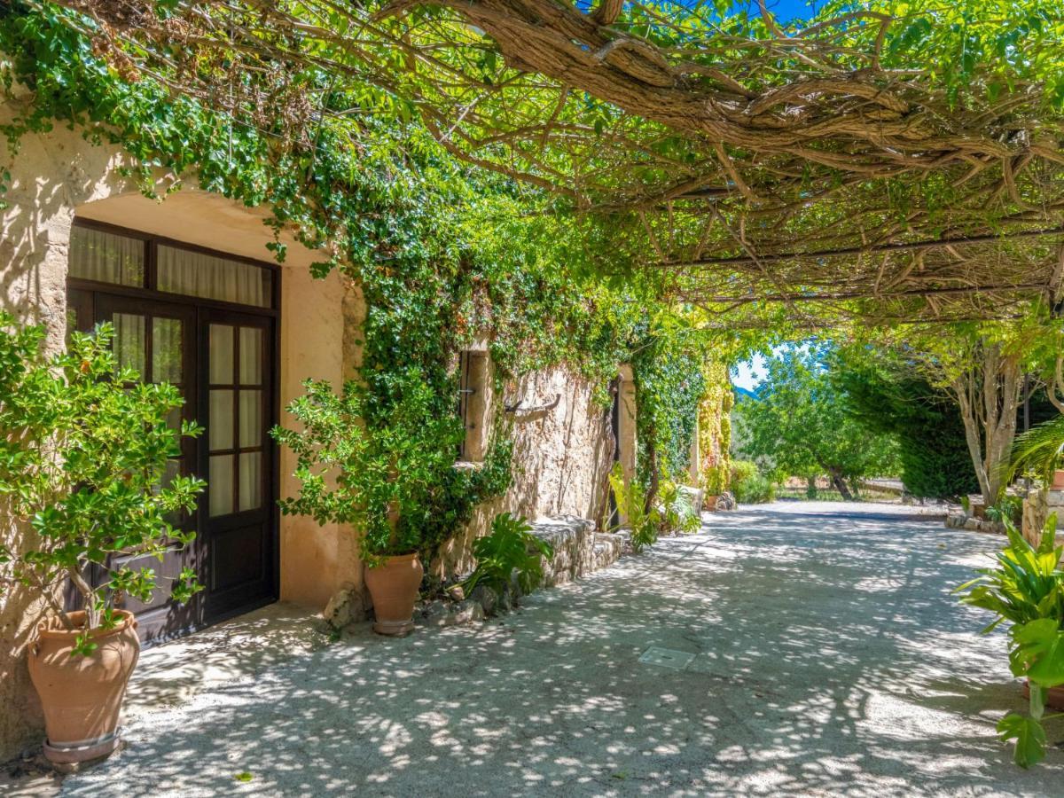 Holiday Varitx Paradise By Interhome