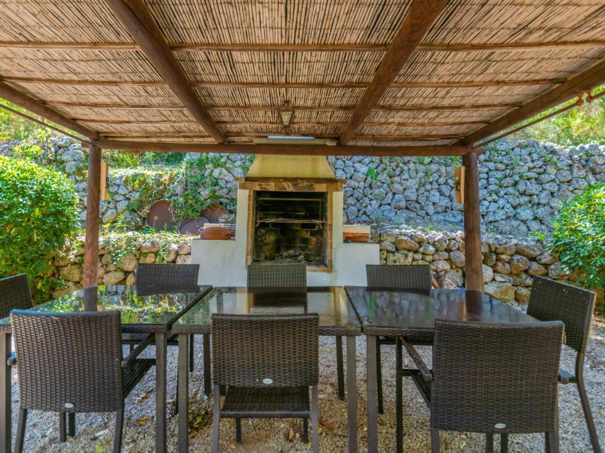 Holiday Varitx Paradise By Interhome