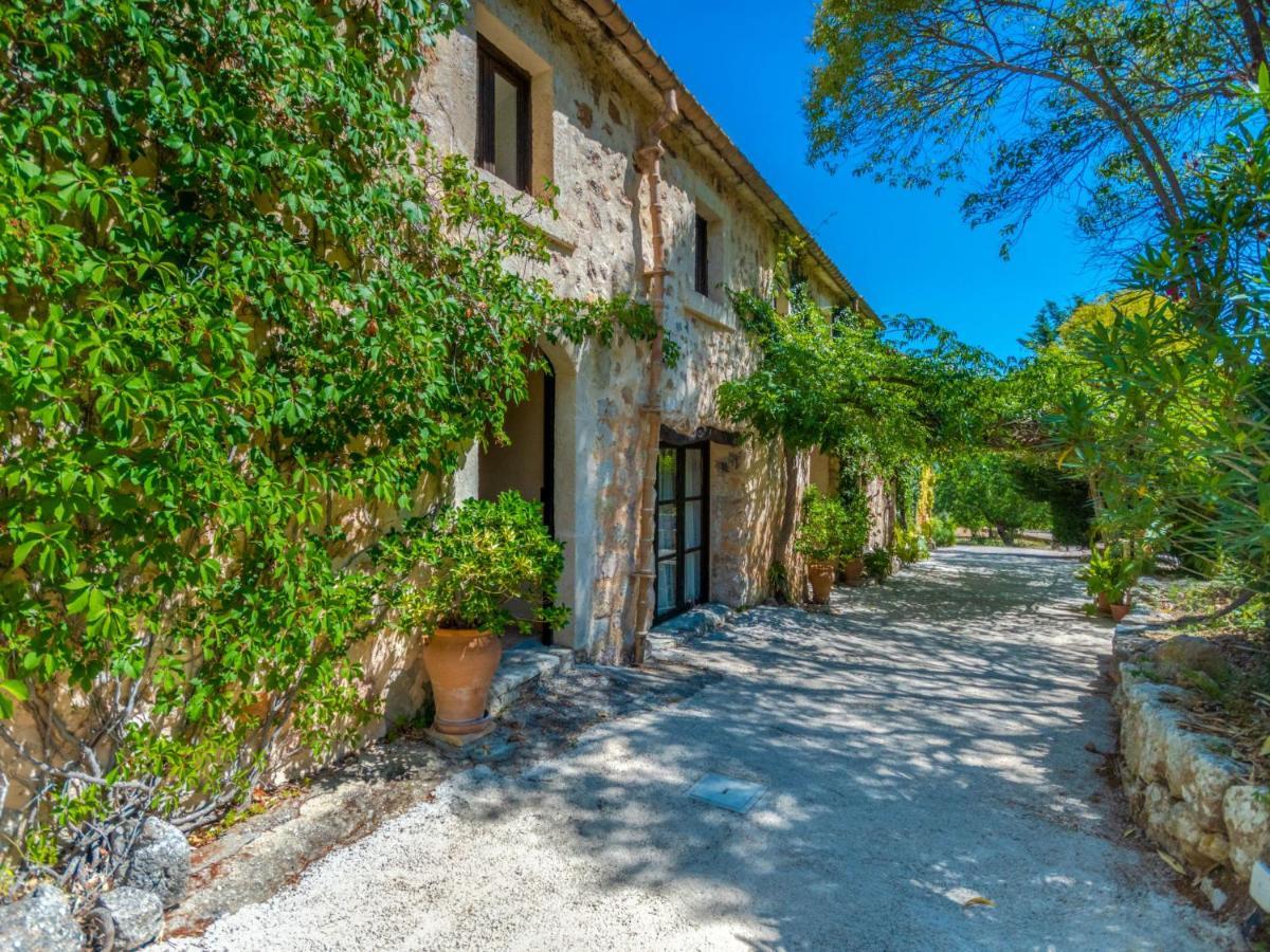Ferienhaus Holiday Varitx Paradise By Interhome